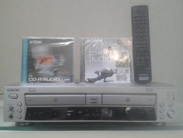 ENREGISTREUR ET LECTEUR CD Sony RCD-W100.