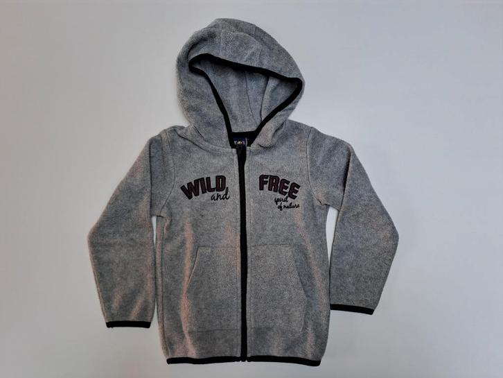 Mt 98-104 Grijs fleecejasje met kap Wild and free, Kinderen en Baby's, Kinderkleding | Maat 98, Zo goed als nieuw, Jongen, Jas