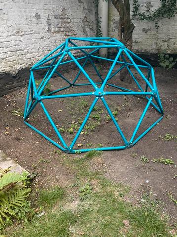 Dome escalade enfant 180 beschikbaar voor biedingen