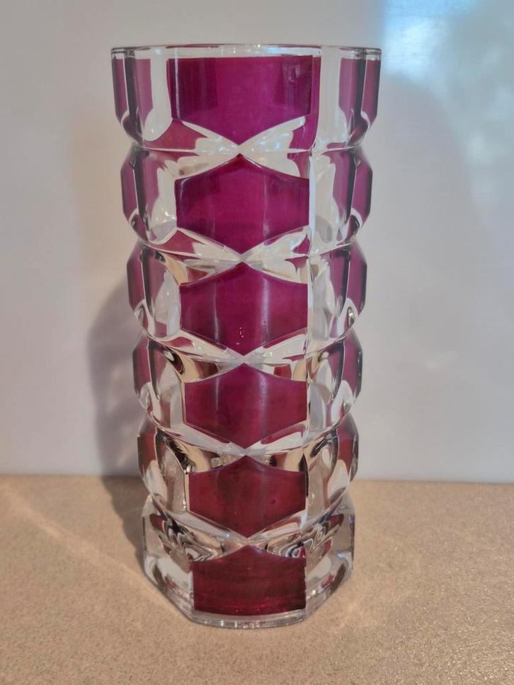 LUMINARC vintage 3-hoekige vaas geslepen glas, Antiek en Kunst, Antiek | Glaswerk en Kristal, Ophalen of Verzenden