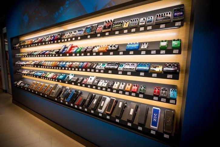 Verzameling effecten - bas & gitaar, Muziek en Instrumenten, Effecten, Zo goed als nieuw, Delay of Echo, Distortion, Overdrive of Fuzz