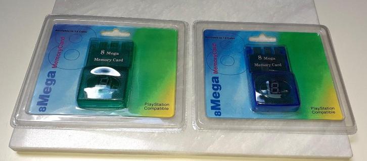 Gaming retro set 2 Playstation 2 8MB Memory Cards, Games en Spelcomputers, Spelcomputers | Sony Consoles | Accessoires, Nieuw