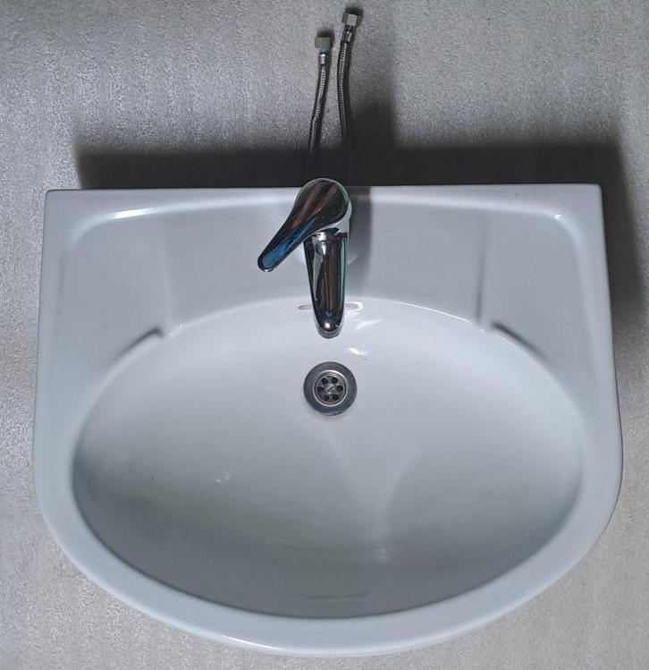 Lavabo / waskom met bekerhouder, Doe-het-zelf en Bouw, Sanitair, Gebruikt, Wastafel, Chroom, Steen, Ophalen