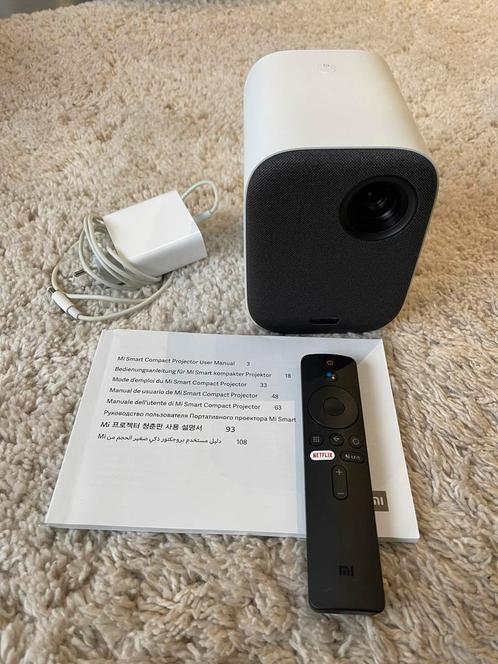 Projecteur Xiaomi Mi compact protector, Audio, Tv en Foto, Beamers, Zo goed als nieuw, Ophalen