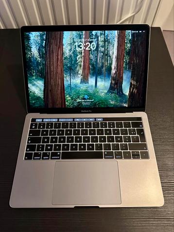 MacBook Pro 2019 13” beschikbaar voor biedingen