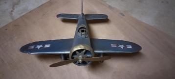 vintage modelvliegtuig 