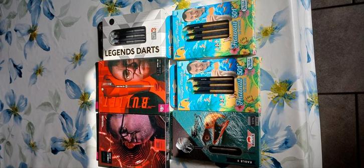 Dartpijlen, Sport en Fitness, Darts, Zo goed als nieuw, Ophalen of Verzenden