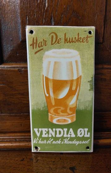 Emaille deurpostje, Vendia bier uit Denemarken  beschikbaar voor biedingen