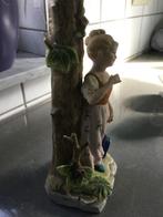 Porseleinen beeldje – meisje met boom en blauw vogeltje, Ophalen