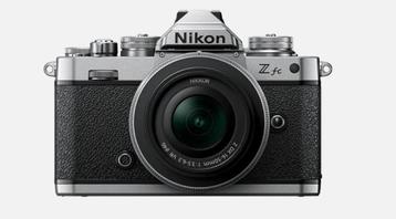 Nikon Z fc als nieuw (1900 foto's) + lenzen beschikbaar voor biedingen