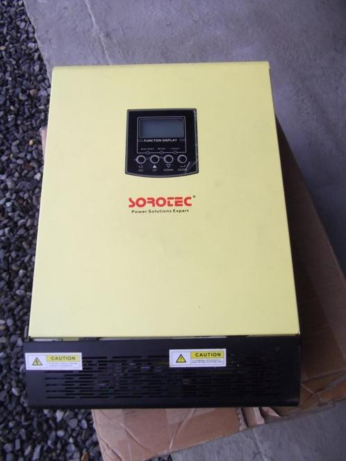 Omvormer , Inverter off grid  5,5 KW, Doe-het-zelf en Bouw, Zonnepanelen en Toebehoren, Gebruikt, 200 wattpiek of meer, Ophalen