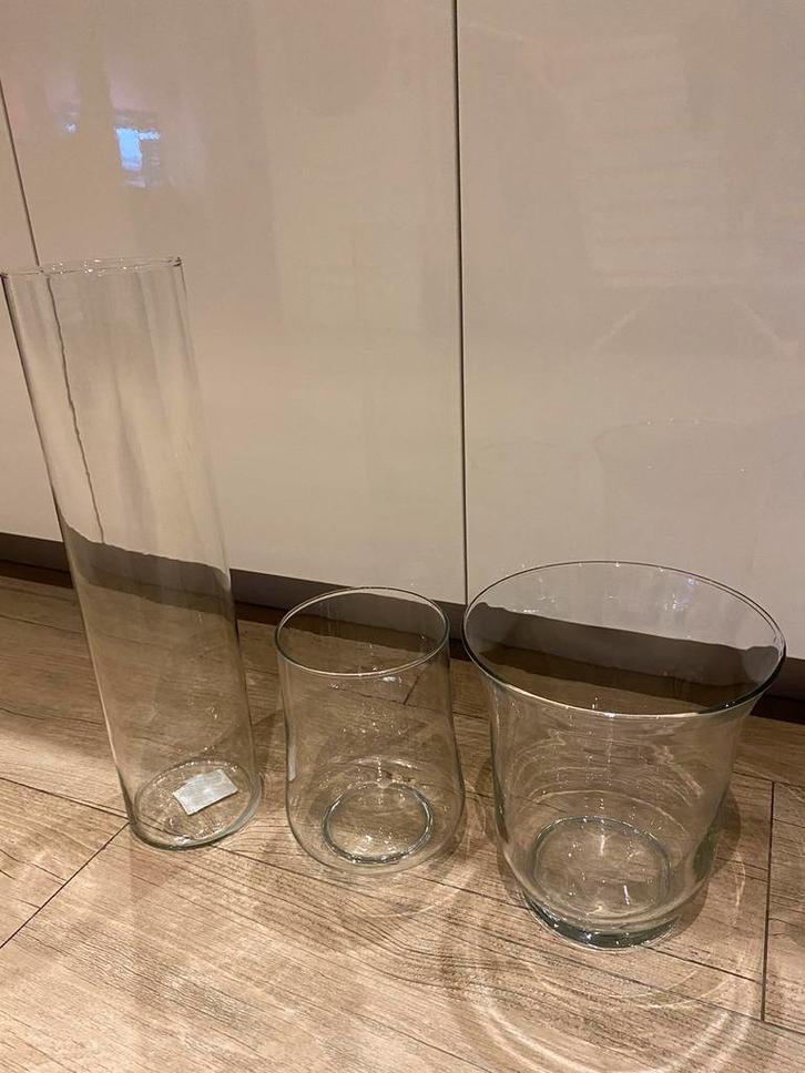 Mooie 3 vazen: PER STUK €5, Huis en Inrichting, Woonaccessoires | Vazen, Zo goed als nieuw, Glas, Ophalen