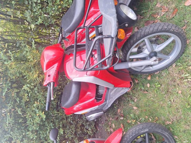 Piaggio onderdelen alles apart beschikbaar 50cc 4takt top, Fietsen en Brommers, Brommeronderdelen | Algemeen, Zo goed als nieuw