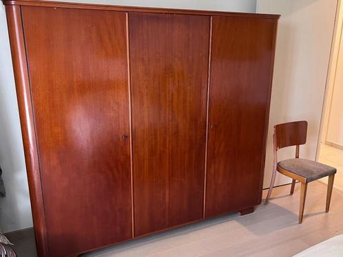 Kledingkast, design uit de jaren '50, Huis en Inrichting, Kasten | Kleerkasten, Met lade(s), Met deur(en), Met plank(en), Met hangruimte