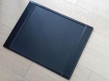 buereauonderlegger beschikbaar voor biedingen