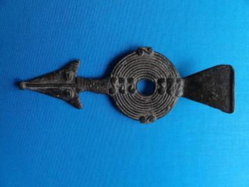 oude bronzen GAN hanger lengte ca 155 mm, Burkina Faso, Lobi beschikbaar voor biedingen