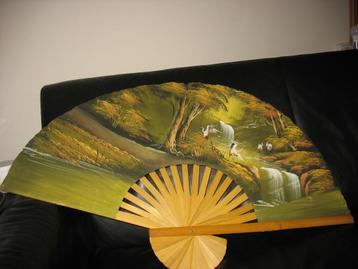 Japanse waaier beschikbaar voor biedingen