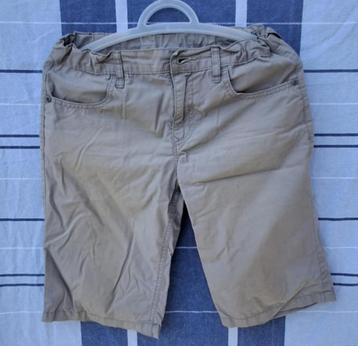 Korte broek jongens MT 158 - 13 jaar beschikbaar voor biedingen