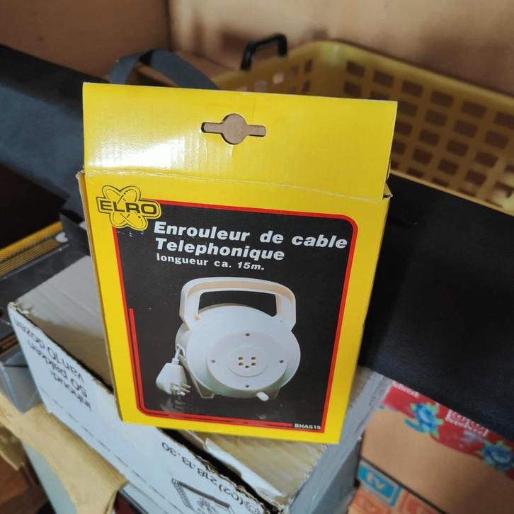Enrouleur de cable téléphonique, Informatique & Logiciels, Pc & Câble réseau, Neuf, Enlèvement