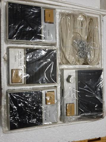 oude intercom set nog in originele verpakking  beschikbaar voor biedingen