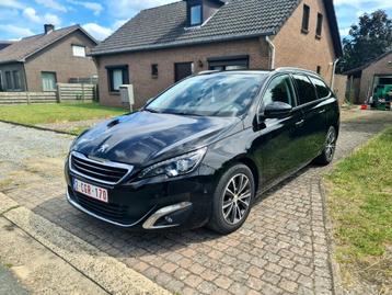 Peugeot 308 SW Automaat 1.2 benzine Gekeurd voor verkoop disponible aux enchères