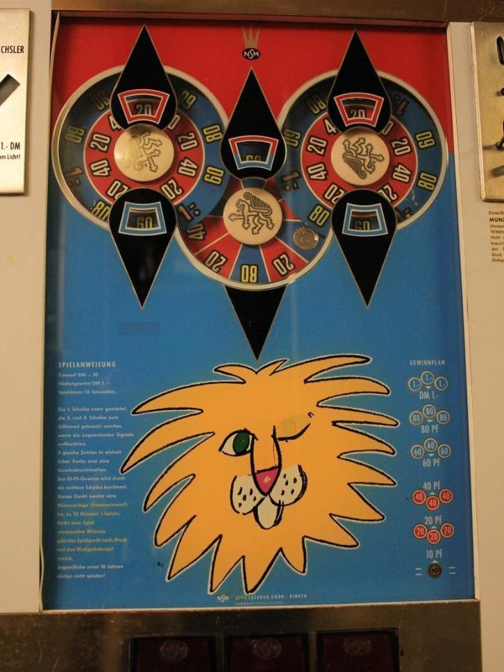 GOKKAST ROTAMINT KARAT 1952, Verzamelen, Automaten | Gokkasten en Fruitautomaten, Gebruikt, Euro, Met sleutels, Ophalen