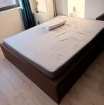 Bed 160 cm breen en nachtkasten, Huis en Inrichting, Ophalen, Zo goed als nieuw, 160 cm
