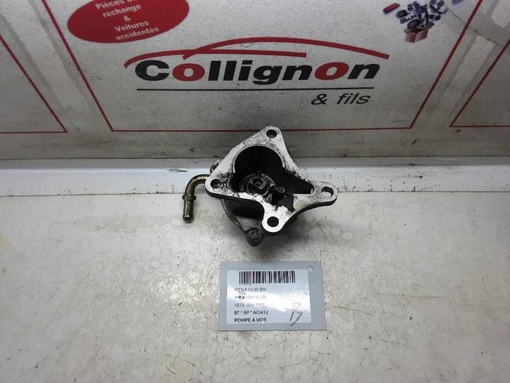 VACUUMPOMP Renault Clio Diesel (B/C/S/3 / 657) (72117207L), Auto-onderdelen, Motor en Toebehoren, Renault, Gebruikt