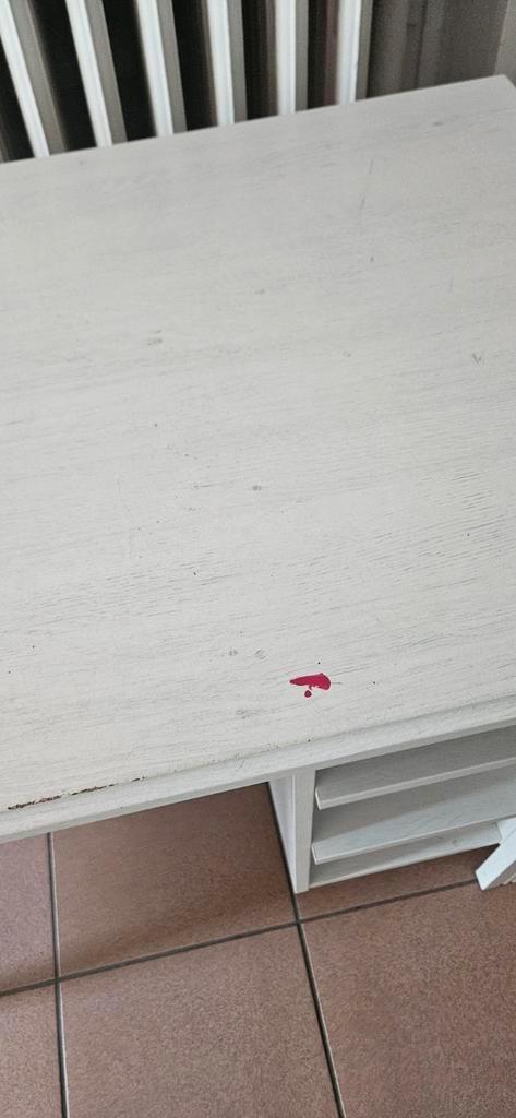 Bureau Ikea Gratis, Huis en Inrichting, Kasten | Roldeurkasten en Archiefkasten, Gebruikt, Ophalen