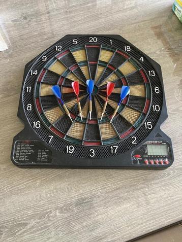 Elektronische darts beschikbaar voor biedingen