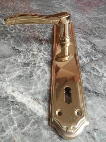  Poignée de porte avec plaque laiton beschikbaar voor biedingen