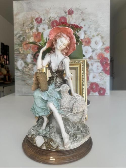 Italiaans beeldje “Herderin”, Giuseppe Armani, Antiquités & Art, Antiquités | Porcelaine, Enlèvement