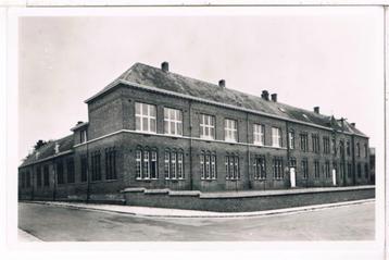 14 Postkaarten. 3 van Balen, 9 v. Balen-Wezel, 2 v. Olmen beschikbaar voor biedingen