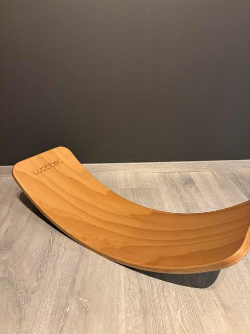 Wobble “original” met grijze vilt en matras, Kinderen en Baby's, Speelgoed | Hobbelfiguren, Zo goed als nieuw, Ophalen
