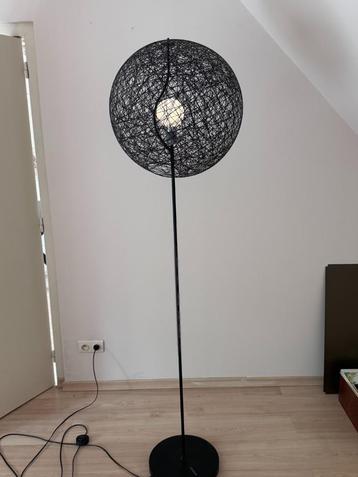 Moooi Staanlamp large nieuwprijs €2900, Enlèvement