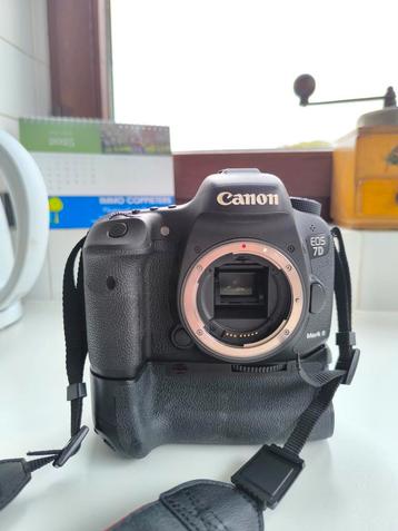 Canon eos 7d mark 2 + Canon ef 400 lens + 2 lenzen ...., Audio, Tv en Foto, Ophalen, Zo goed als nieuw, Canon