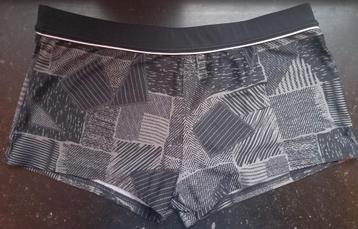 Herenzwembroek (L) beschikbaar voor biedingen