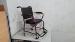 stoel met gaatjes en douche op wielen nieuw, nooit gebruikt