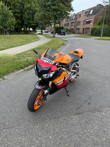 Honda CBR 1000 repsol abs beschikbaar voor biedingen