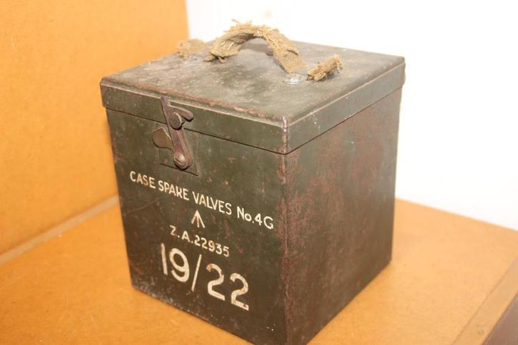 GB WW2 "Case Spare Valves n4G" (WS 19 & WS 22), Collections, Objets militaires | Seconde Guerre mondiale, Armée de terre, Envoi