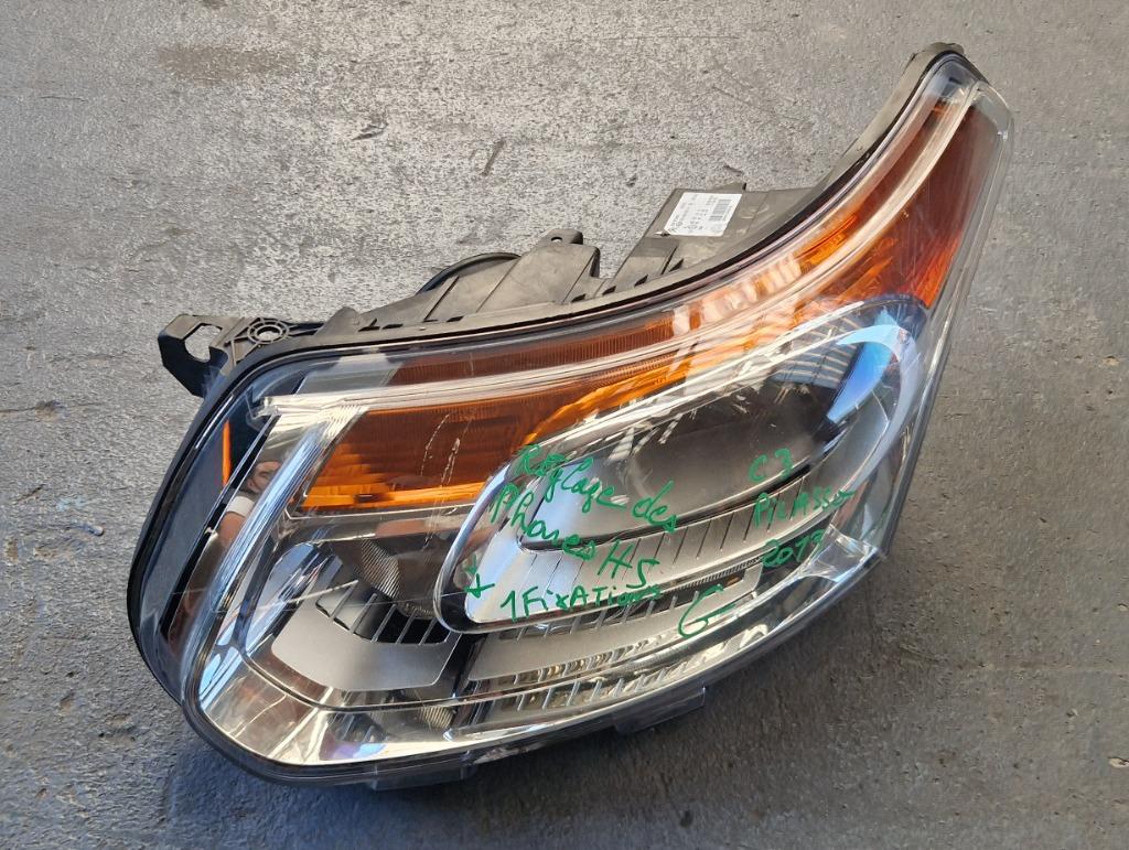 Phare gauche CITROEN C3 PICASSO 2012 A REPARER BIEN LIRE, Autos : Pièces & Accessoires, Éclairage, Enlèvement