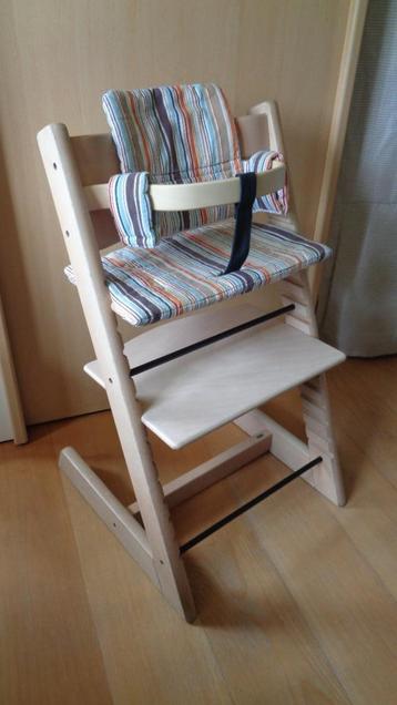 tripp trapp stoel van het merk stokke disponible aux enchères