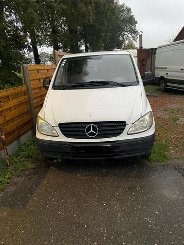 Mercedes vito  disponible aux enchères