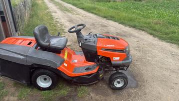 Husqvarna CTH 126 zitmaaier – voor herstelling of onderdelen beschikbaar voor biedingen