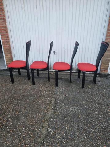 4x DESIGN WESTNOFA STOELEN MODEL TOTEM beschikbaar voor biedingen