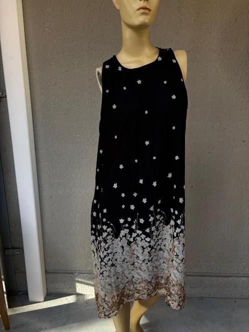 lbc l, Kleding | Dames, Jurken, Zo goed als nieuw, Maat 42/44 (L), Overige kleuren, Knielengte, Ophalen of Verzenden