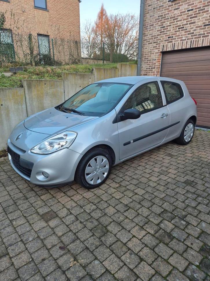 Renault clio 1.2 essence 29000km deja prete a imatriculer, Autos, Renault, Particulier, Clio, Essence
