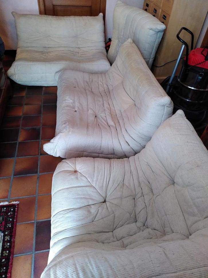 Ligne Roset togo sofa, Huis en Inrichting, Zetels | Zetels en Chaises Longues, Gebruikt, Stof, Ophalen