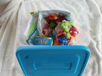 Bumba speelgoedbox gevuld met babyspeelgoed, Kinderen en Baby's, Speelgoed | Babyspeelgoed, Zo goed als nieuw, Ophalen
