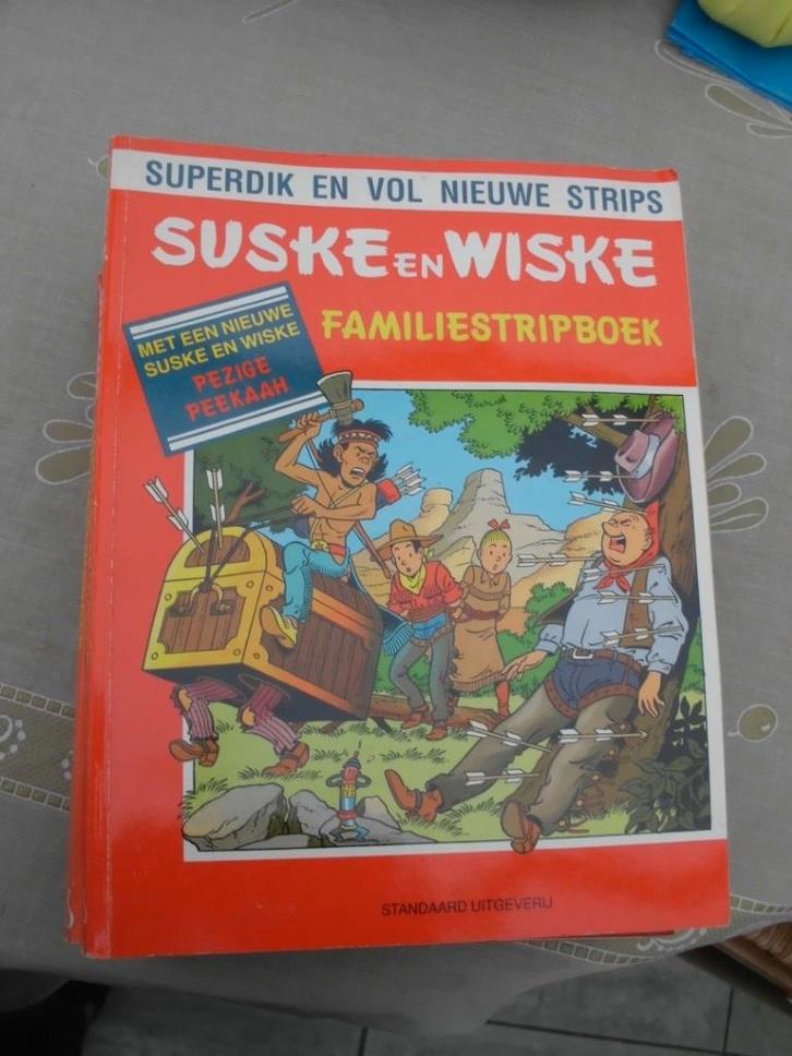 2 Familie stripboeken, Boeken, Stripverhalen, Zo goed als nieuw, Meerdere stripboeken, Ophalen of Verzenden